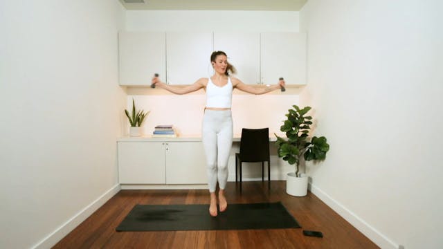 Cardio Barre Burn (30 min) - with Hea...