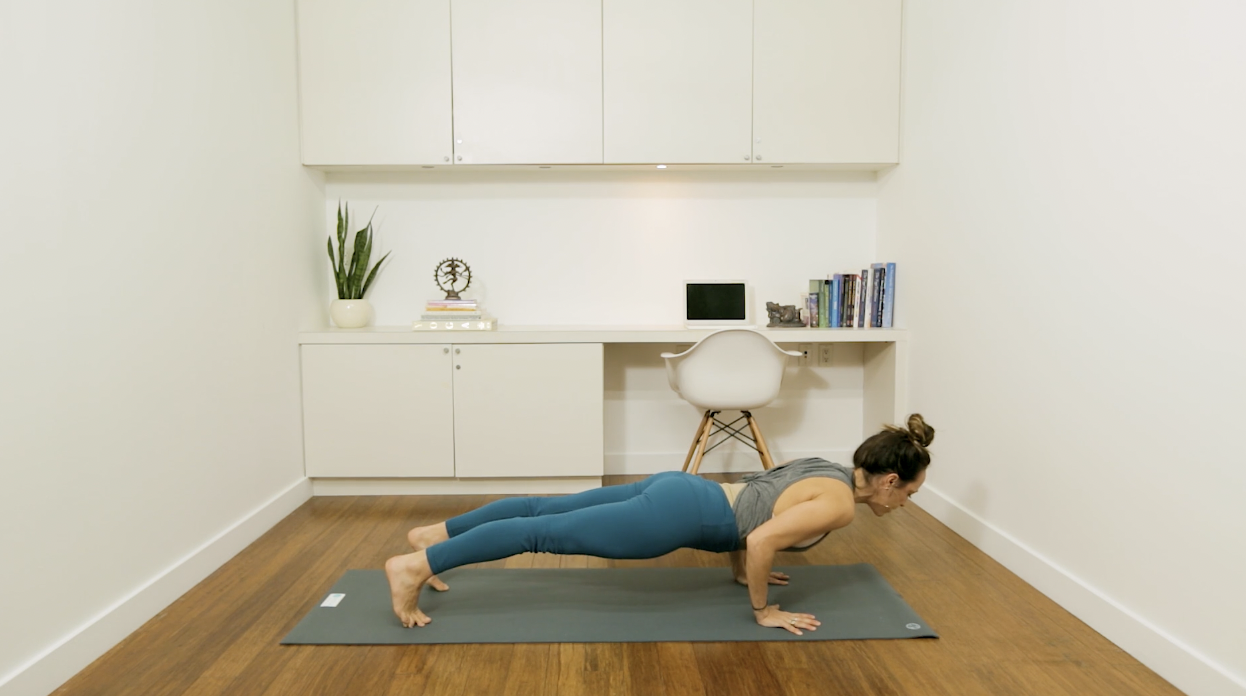 Tutorial: Jumping into Chaturanga (5 min) — with Mari Dickey