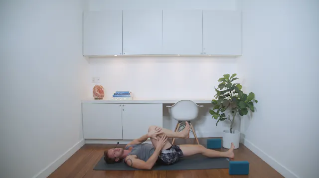 Twist It Out Flow Yoga (45 min) — wit...