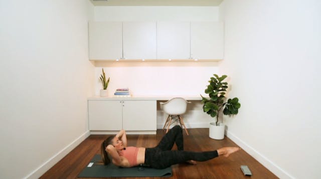 Hard Core Barre Burn (30 min) - with ...