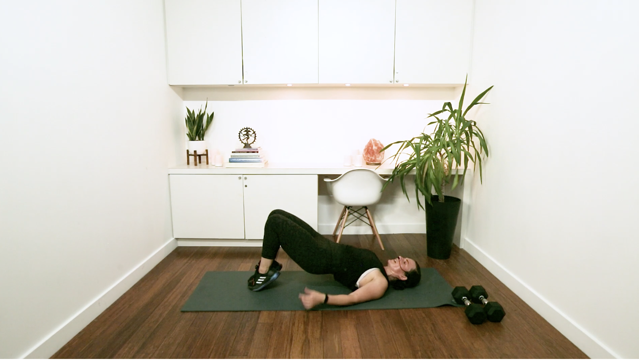 YExpress Legs & Booty (20 min) — with Naomi Joy Gallagher