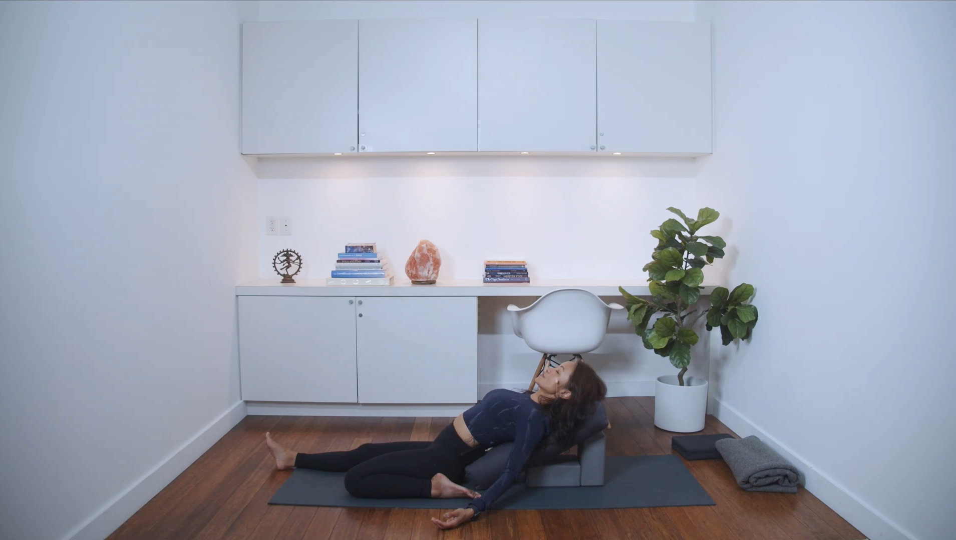 Free From Fear Yin (60 min) - with Nora Lim