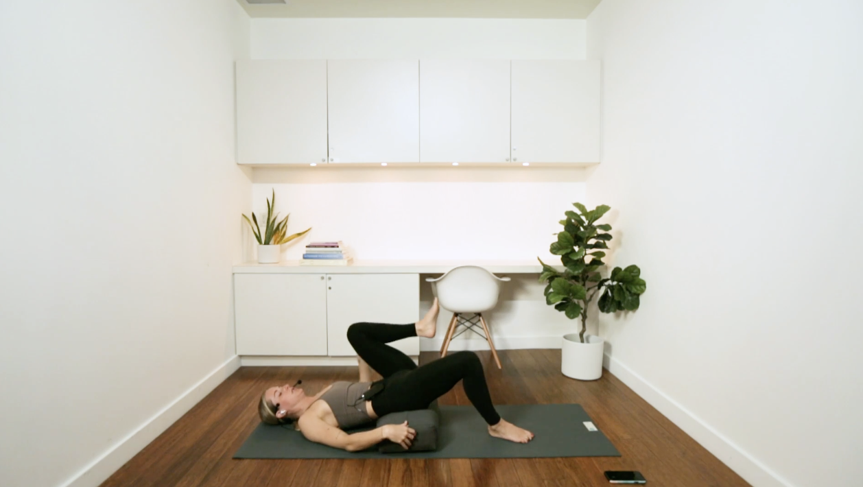 Yin and Vinyasa (45 min) - with Mikaela Millington