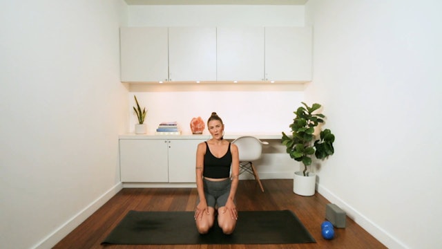 Pilates Strengthen & Tone (32 min) - with Heather Obre