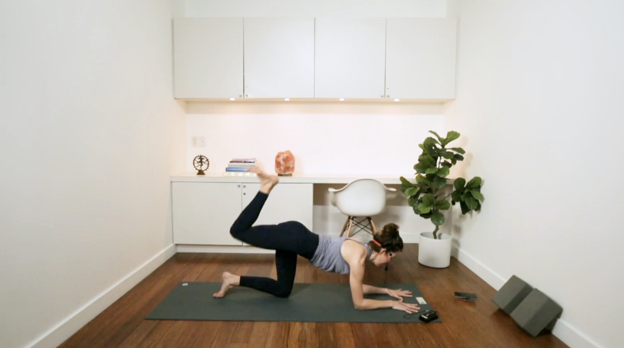 Fast & Spicy Pilates (30 min) - with Alison Klektau