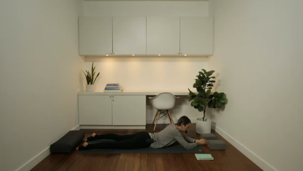 Live Replay: Yin & Meditation (60 min) - with Lisa Sanson