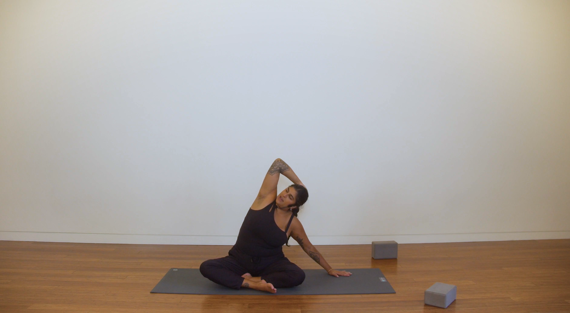 Hatha Yoga for the Winter Blues (25 min) - with Aaliya Noorani