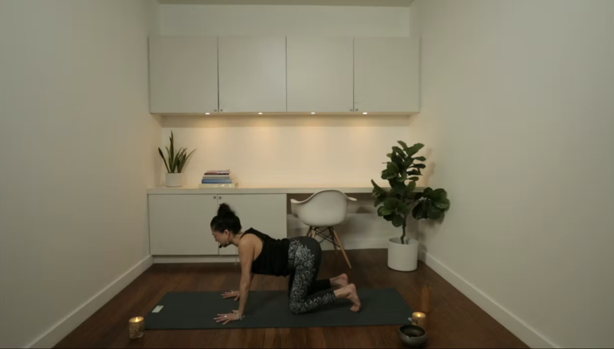 Live Replay: Peaceful Hatha (60 min) - with Hillary Keegan