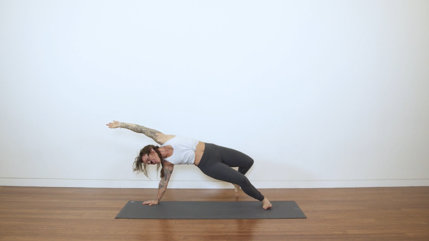Power Yoga to Feel Fierce & Fiery (30 min) - with Crystal Rainbow Borrelli
