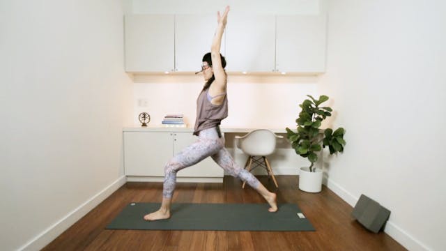 Express Power Vinyasa (25 min) - with...