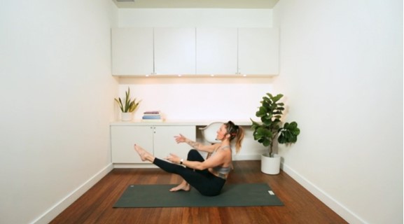 Core on Fire (30 min) - with Vanessa Bourget