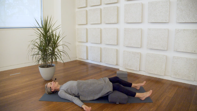 Evening Cocoon Yin (30 min) - with Lisa Sanson