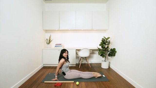 Ankle & Foot Stretch (20 min) - with Katrina Chan