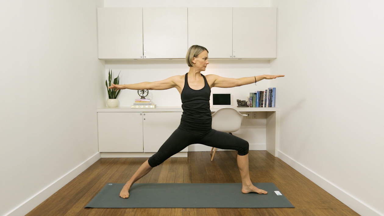 Tutorial: How to do Warrior 2 (5 min) — with Lisa Sanson