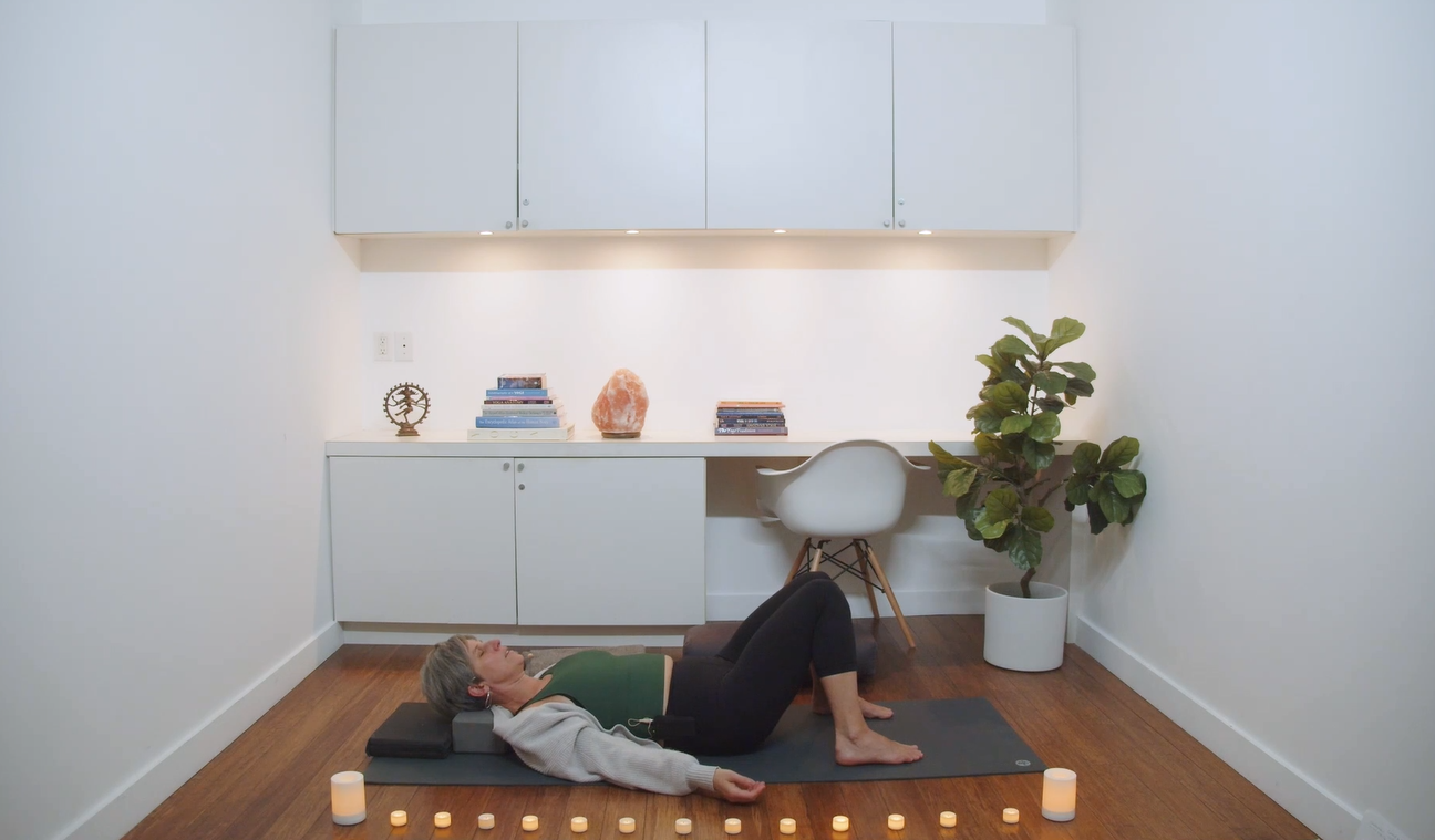 Commit To Rest Candlelit Yin (60 min) - with Lucy St. John