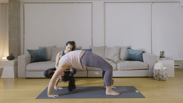 Tutorial: How to do Wheel Pose (5 min) — with Christie Baumgartner