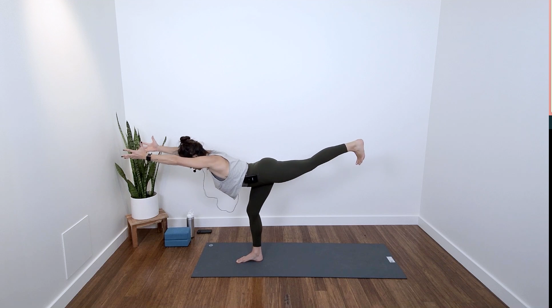 Live Replay: Everyday Flow (60 min) - with Mari Dickey