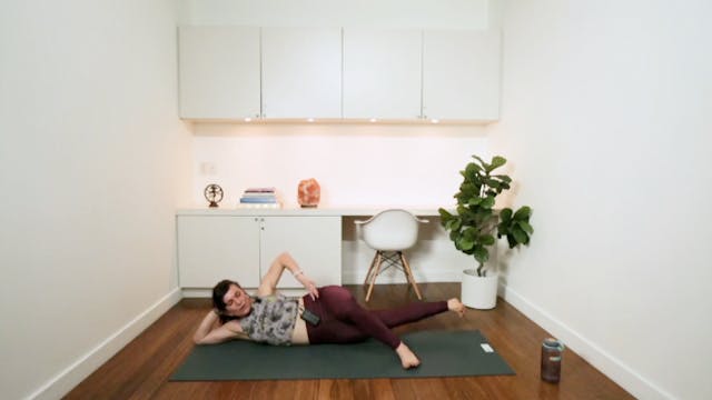 Inner Thigh Burn (15 min) - with Naom...