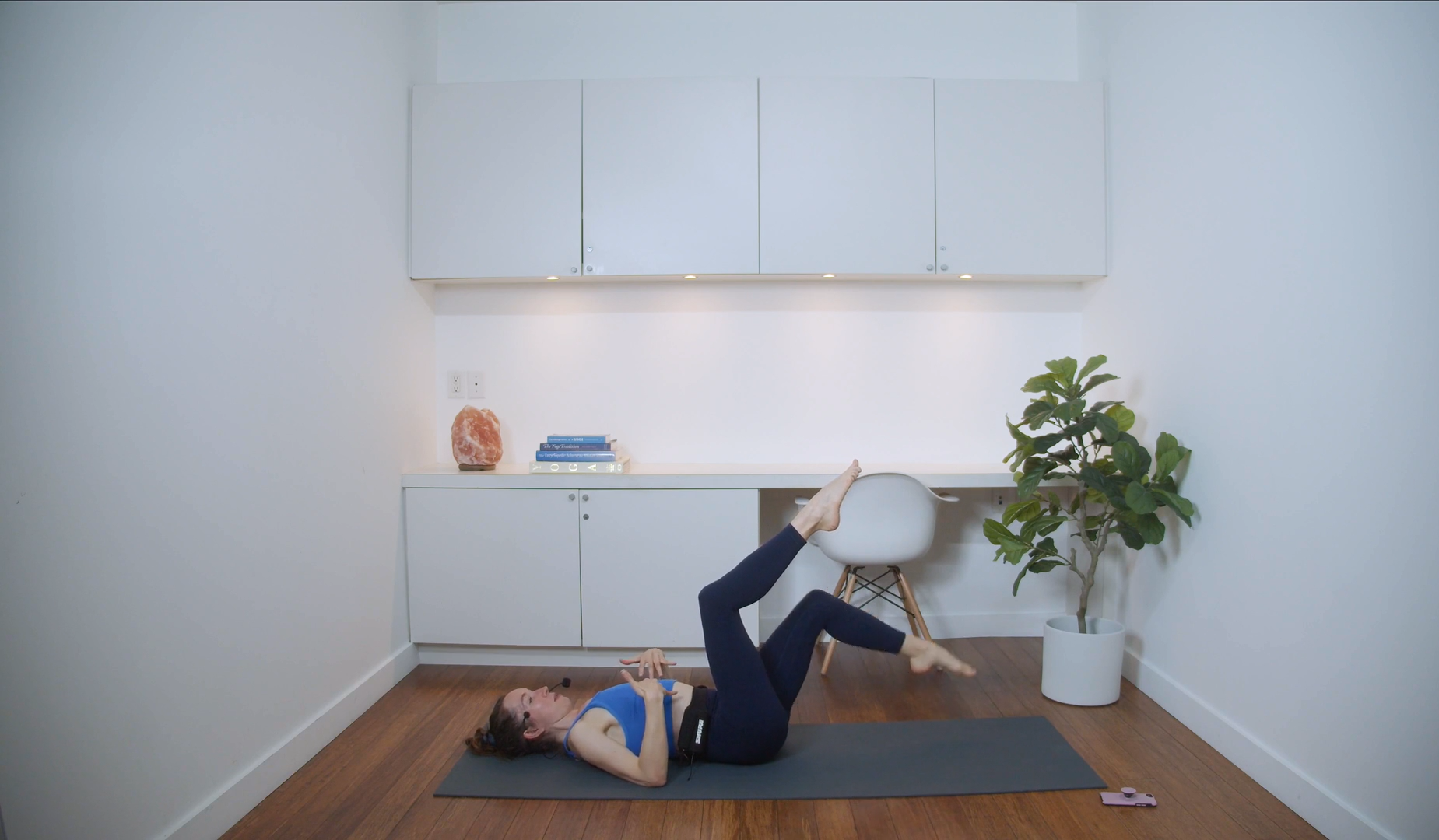 Pilates for Beginners (15 min) - with Alison Klektau