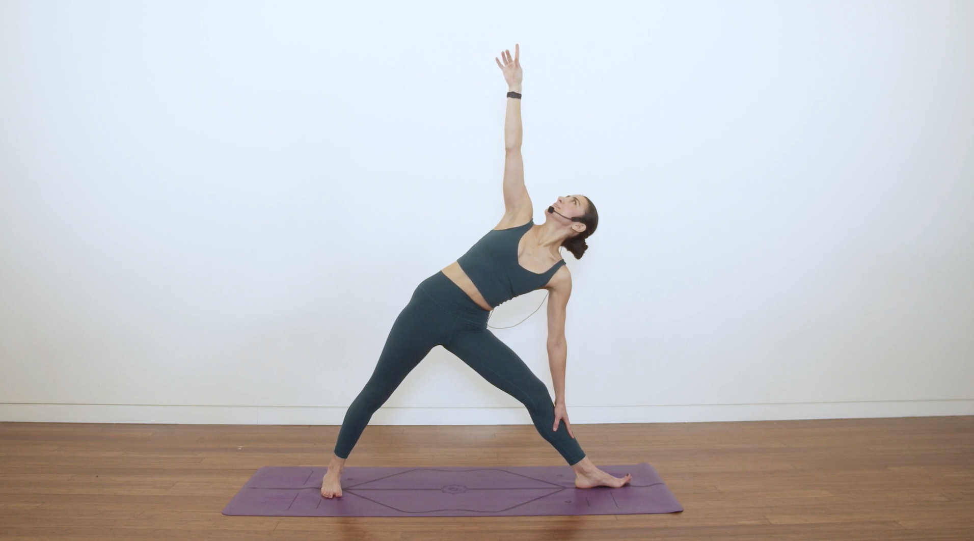 Fierce & Fiery Flow to Challenge Yourself (30 min) - with Samaneh Asgharzadeh