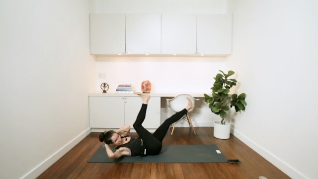  Daily Pilates Fix (40 min) - with Alison Klektau