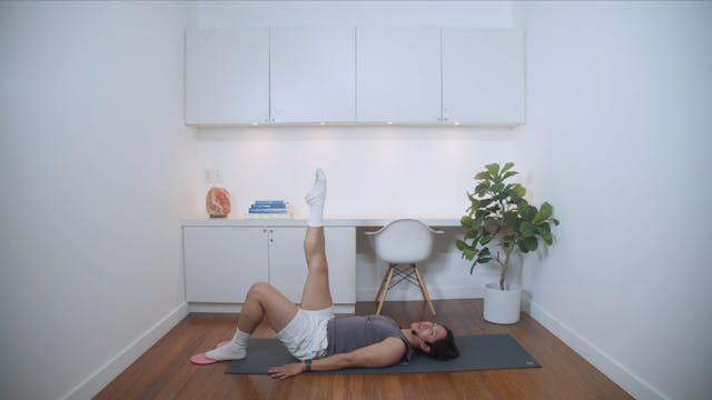 Mat Pilates with Sliders (30 min) - A...