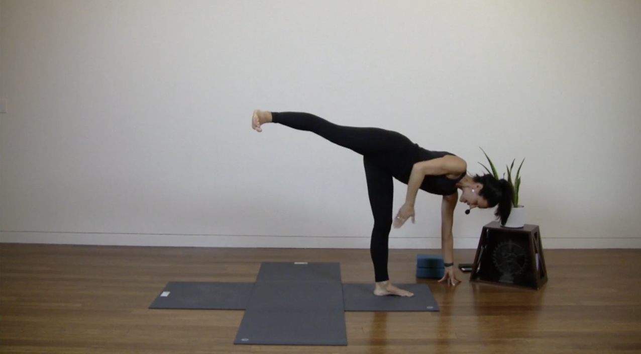 Live Replay: Fiery Power Yoga (75 min) - with Jasmina Egeler