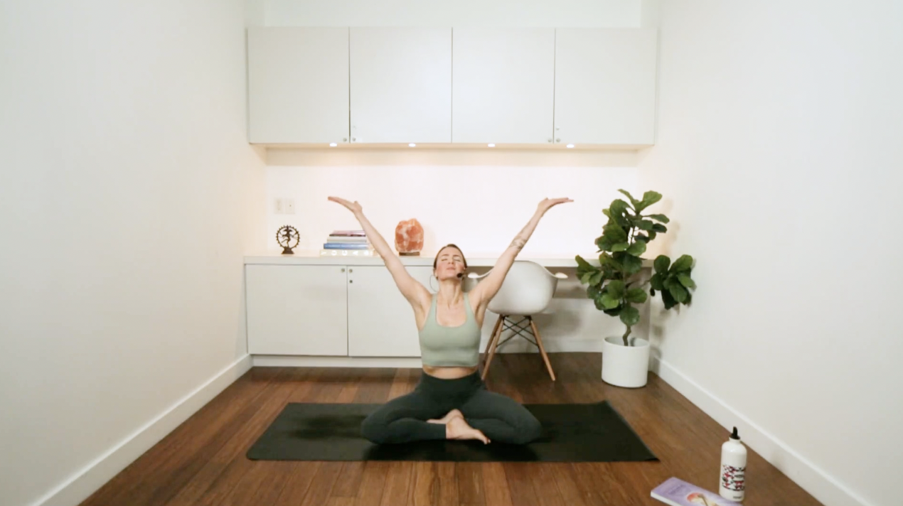 Heartfelt Hatha & Chanting (60 min) - with Heather Obre