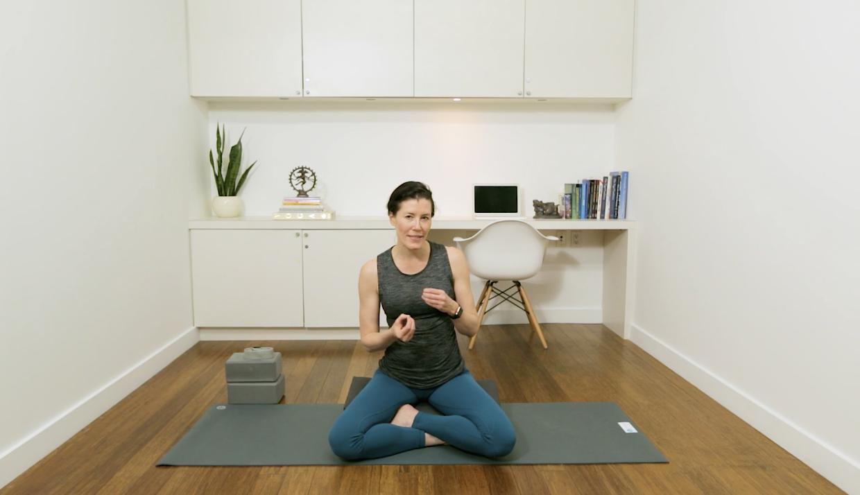 Tutorial: Learn About Our Signature Styles (5 min) — with Rachel Scott