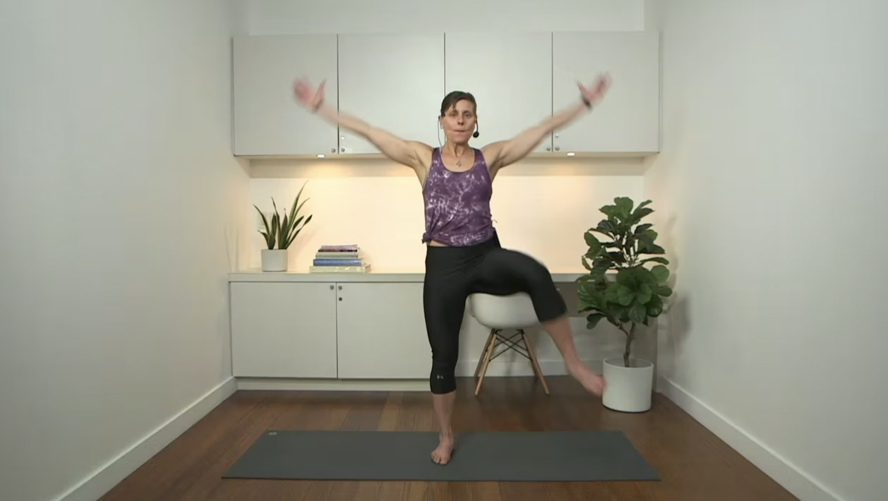 Live Replay: Functional Pilates (60 min) - with Hana Weinwurm