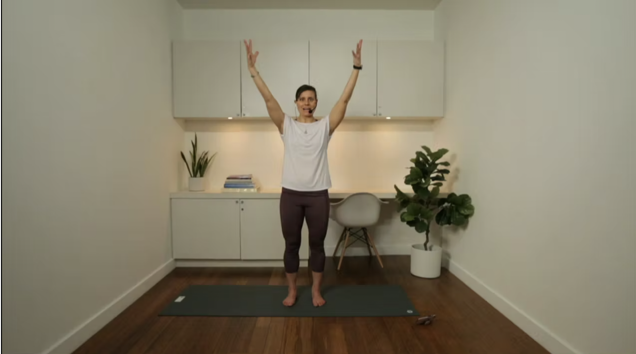 Live Replay: Pilates Fusion + 360 Core (50 min) - with Hana Weinwurm