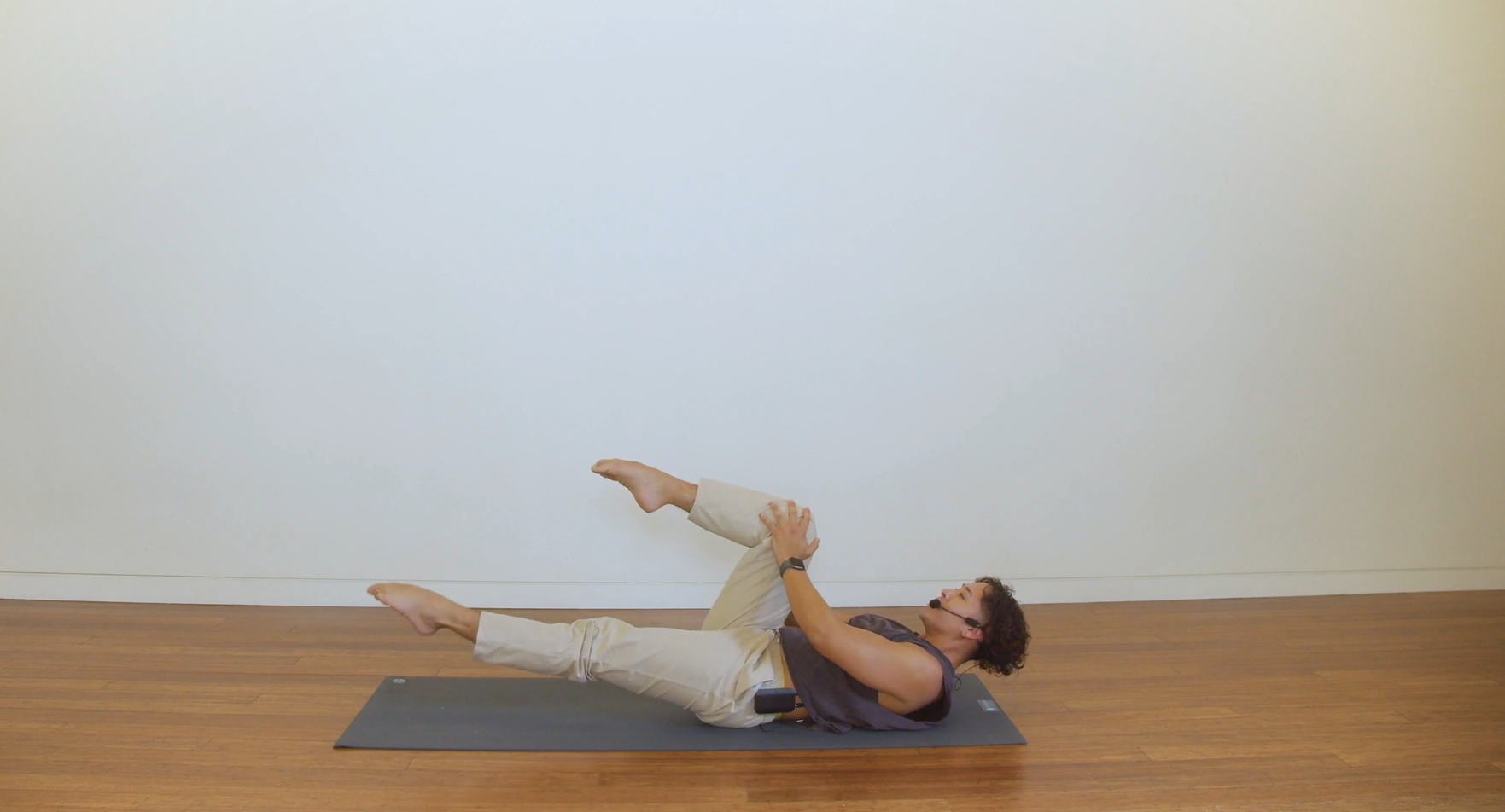 Reconnect to your Breath Pilates (45 min) - with Alexei Geronimo