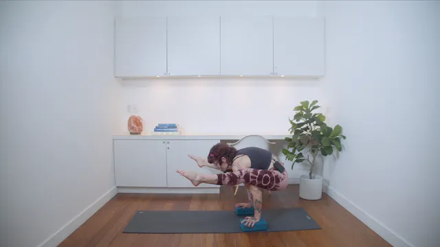 Firefly Pose Tutorial (10 min) - with...