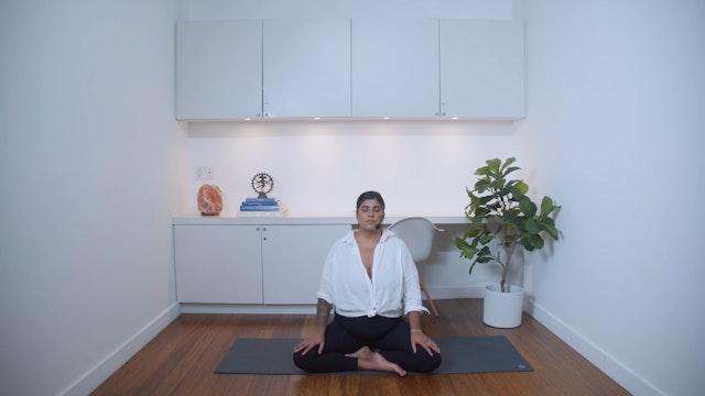 Unwind Your Mind Meditation (11 min) - with Aaliya Noorani
