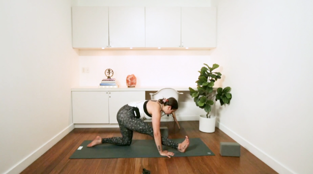 Tension Release Flow (40 min) - with Kyra Morrison