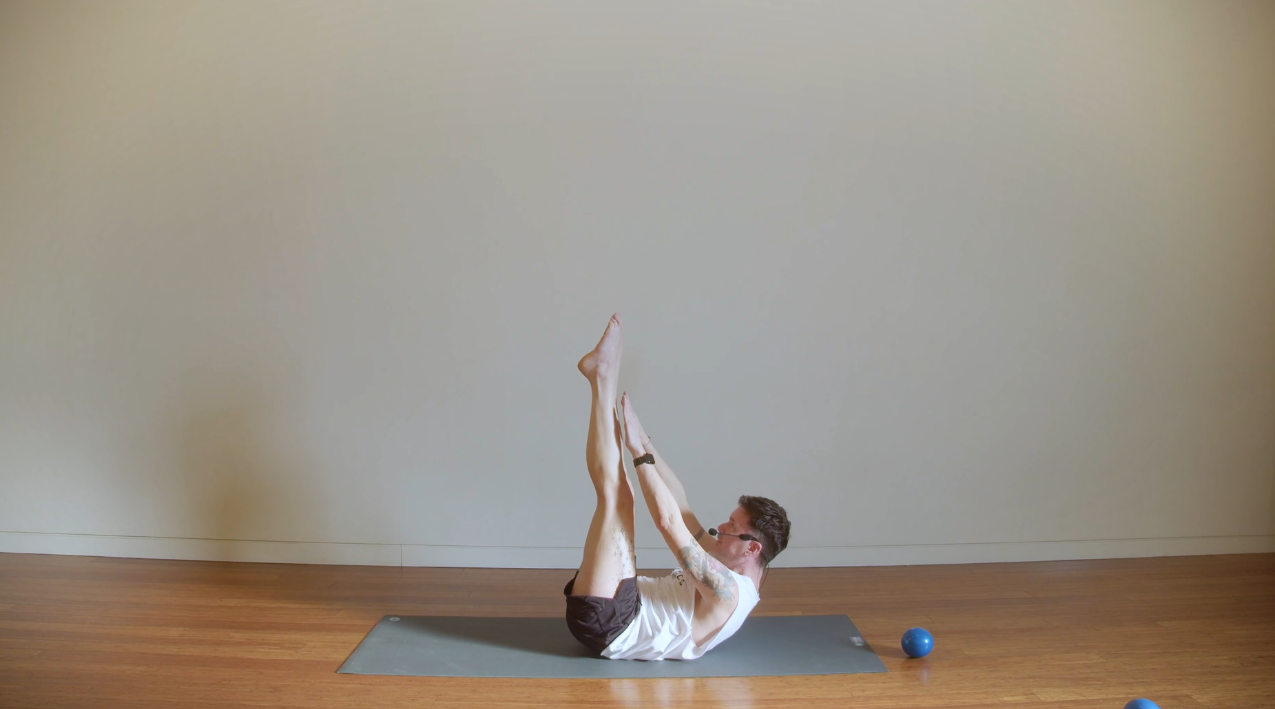 Quick & Challenging Full Body Pilates Fusion (30 min) - with Clarence