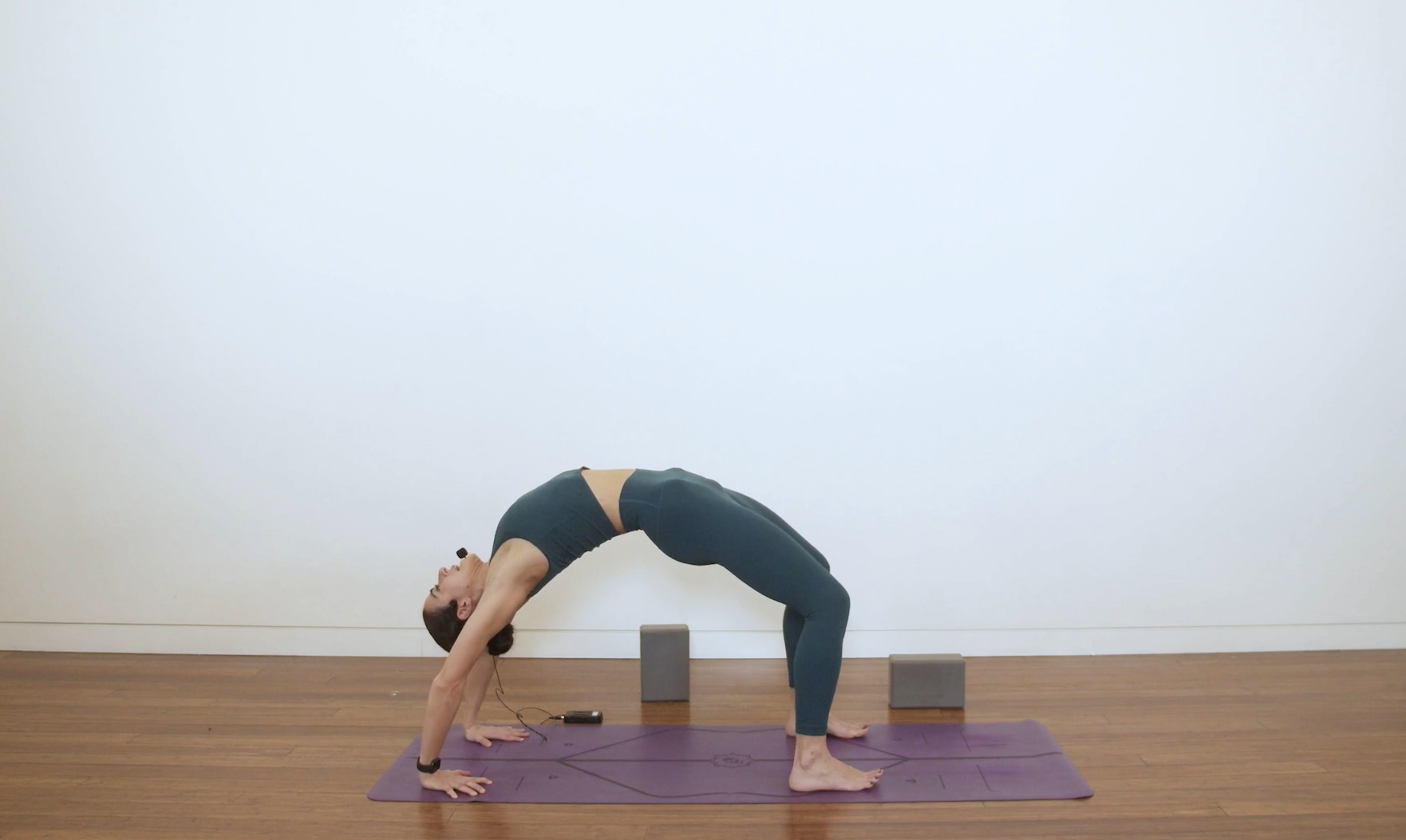 Beginner Friendly Backbending (30 min) - with Samaneh Asgharzadeh