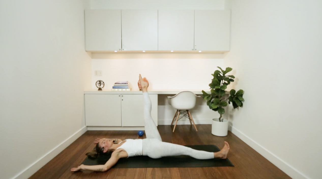 Pilates with Music (30 min) - with Heather Obre