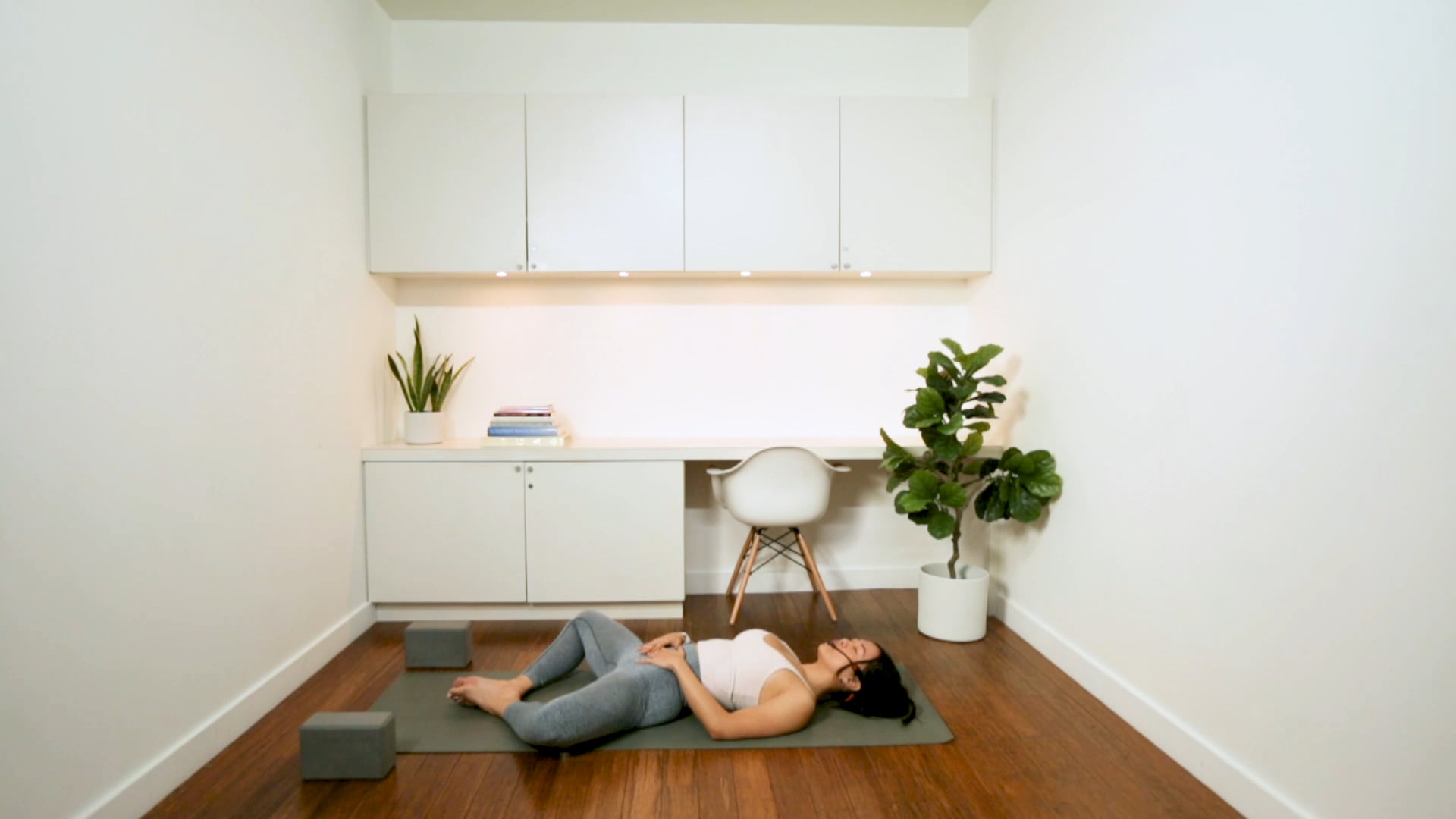 Energizing Flow (75 min) - with Katrina Chan