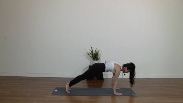 Live Replay: Dynamic Flow Yoga (60 min) - with Regina Zhen