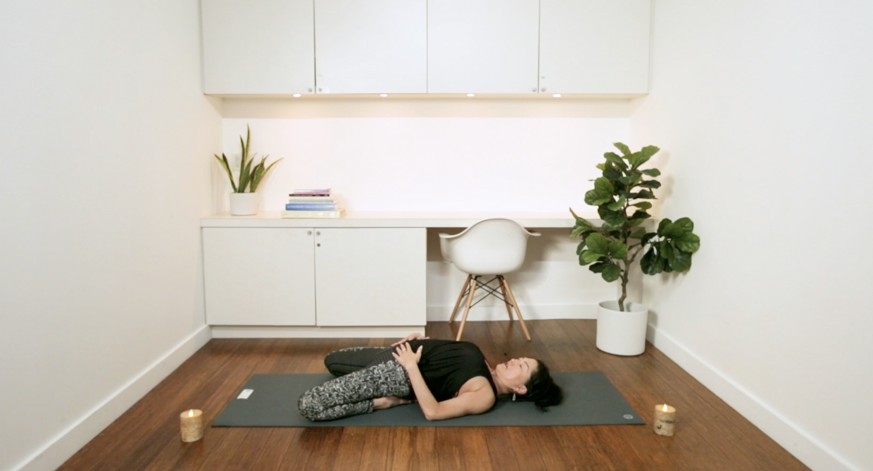 Tutorial: Saddle Pose (6 min) - with Hillary Keegan