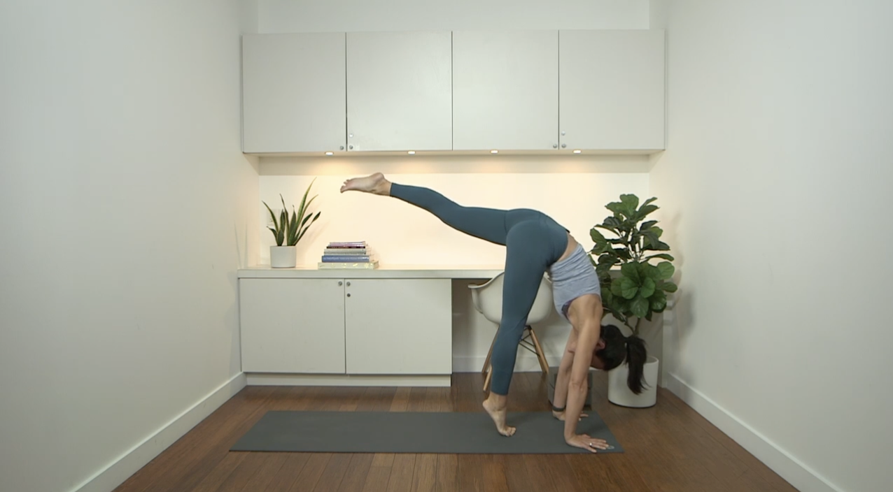 Live Replay: Extended Power Yoga (75 min) - with Jasmina Egeler