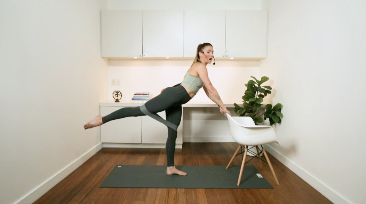 Barre Fusion Express (30 min) - with Heather Obre