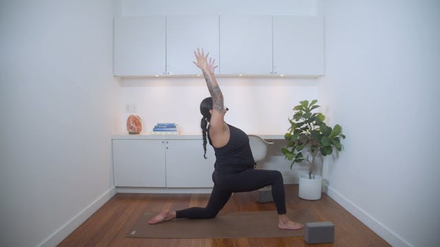 Hatha Yoga to Recharge Your Battery (...