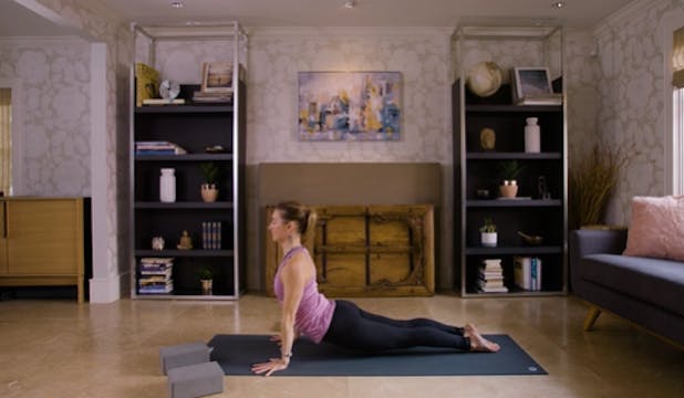 Flow Yoga (20 min) — with Jayme Burke