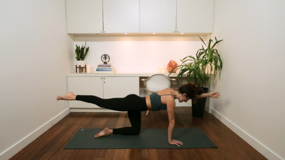 Pilates Fusion 3 Dimensional Core (35 min) – with Krystina Simes