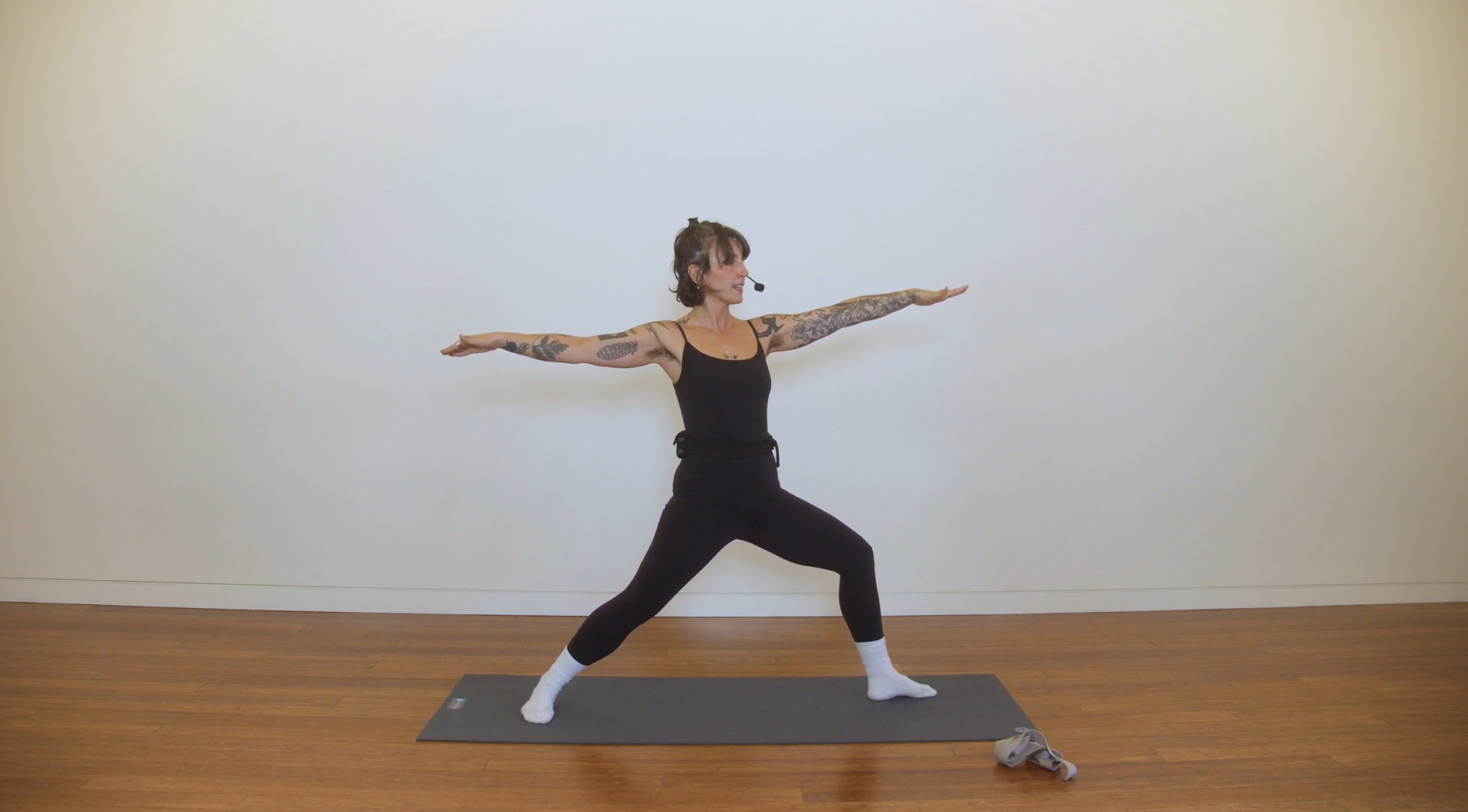 Hatha Yoga for Shoulder Tension (30 min) - with Reith Charlesworth
