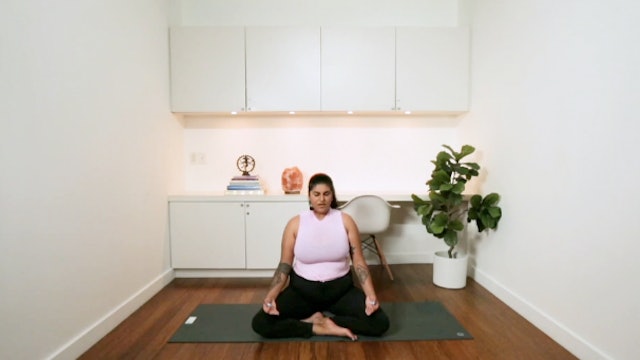 Flow & Root Chakra Meditation (50 min) - with Aaliya Noorani