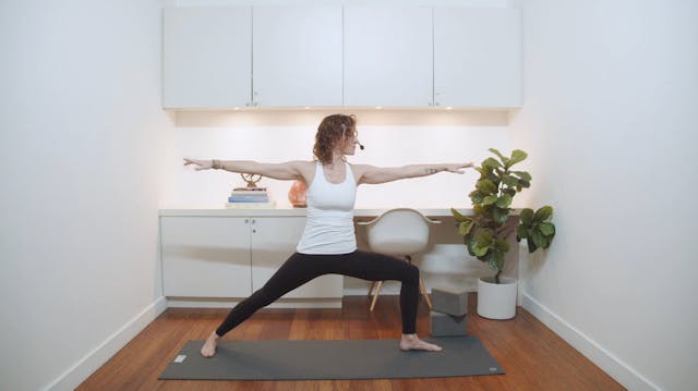 All Levels Accessible Power Yoga (60 ...