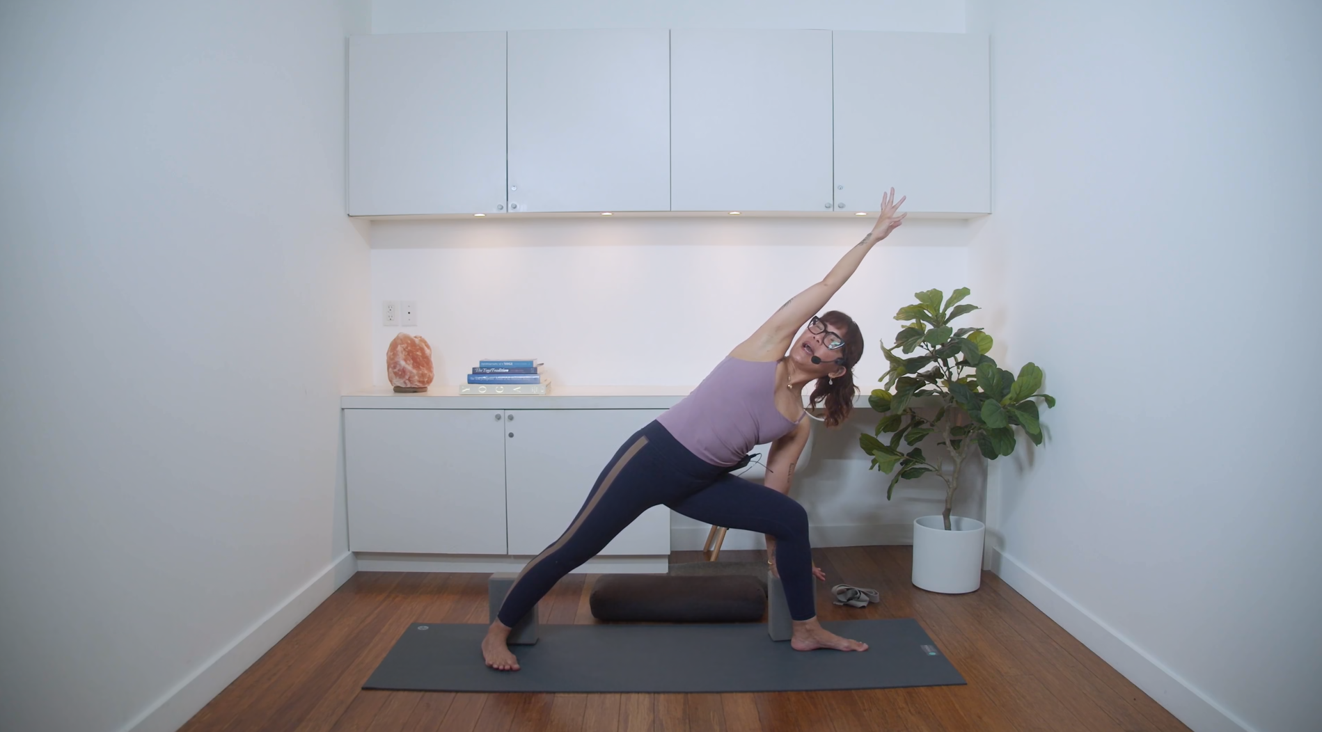 Support Your Soul - Hatha Yoga with Props (45 min) - Bernadette Pacana